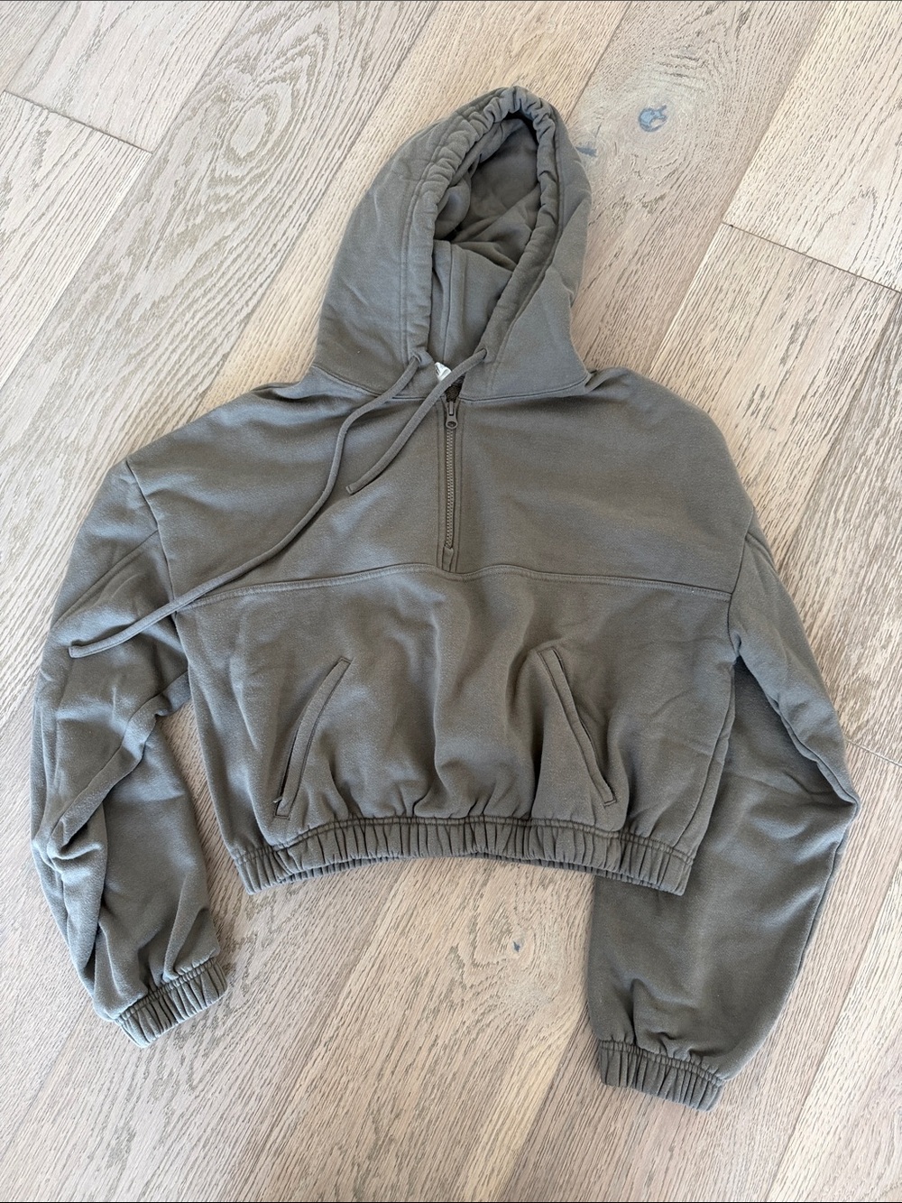 ALO Yoga Olive Green Cropped Half-Zip Hoodie